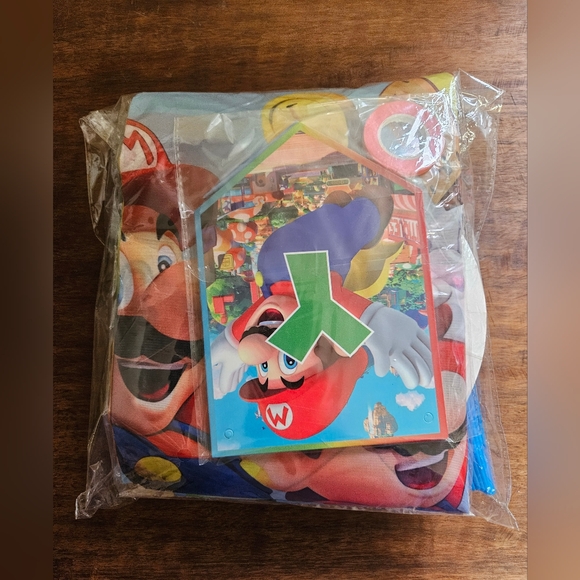 New in the bag Big Mario Birthday decorating kit. - Picture 3 of 3